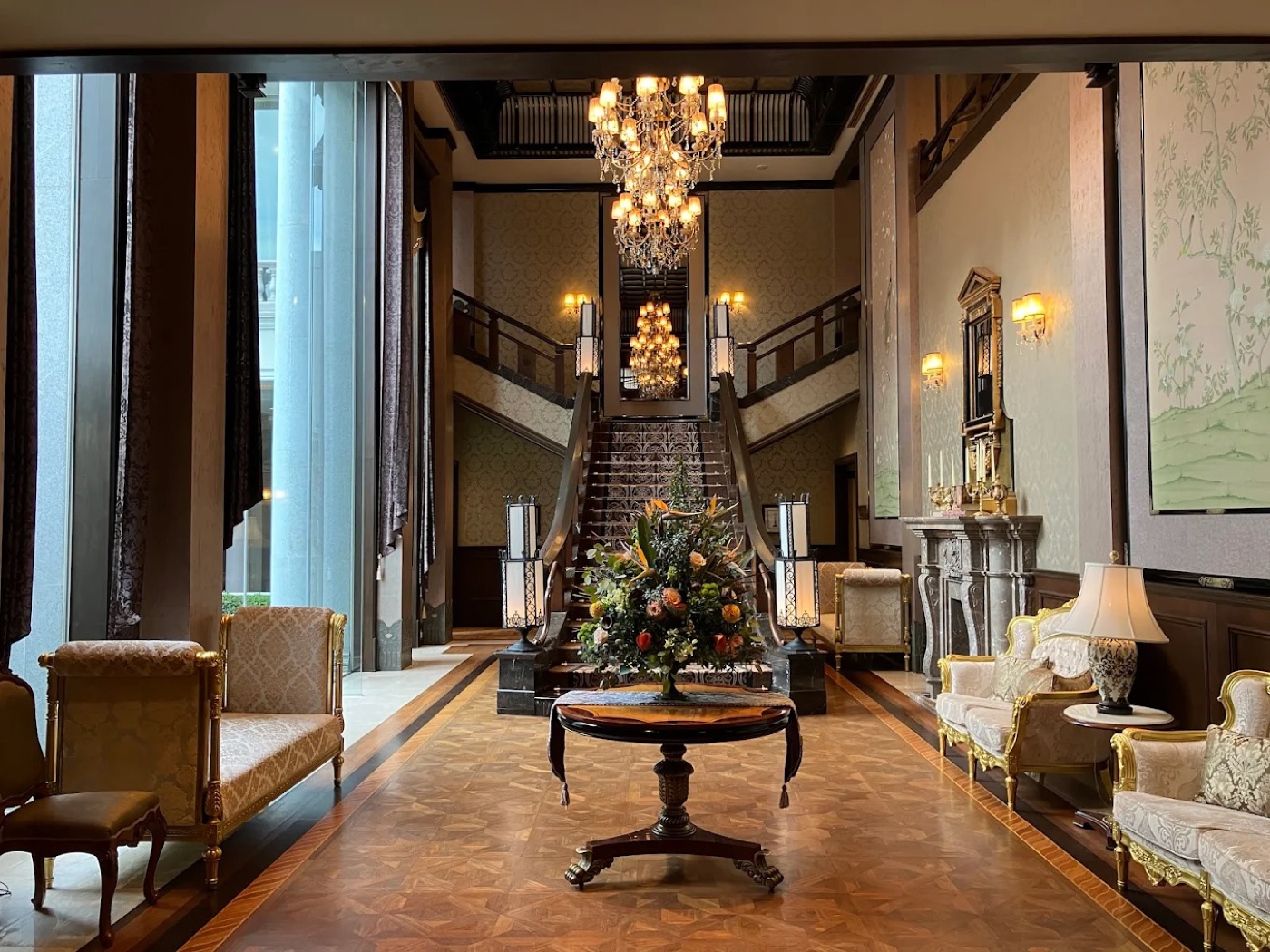 The grand staircase and chandelier inside Hyakkarou
